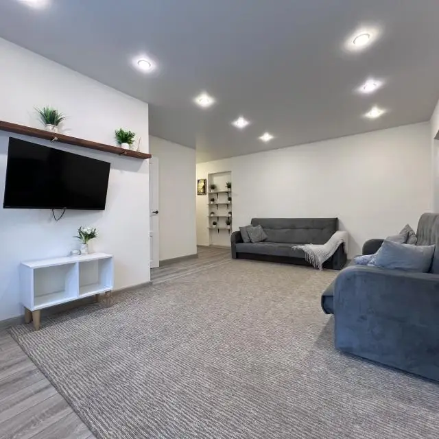 Real photos of Apartments on 127 Bazhova Street