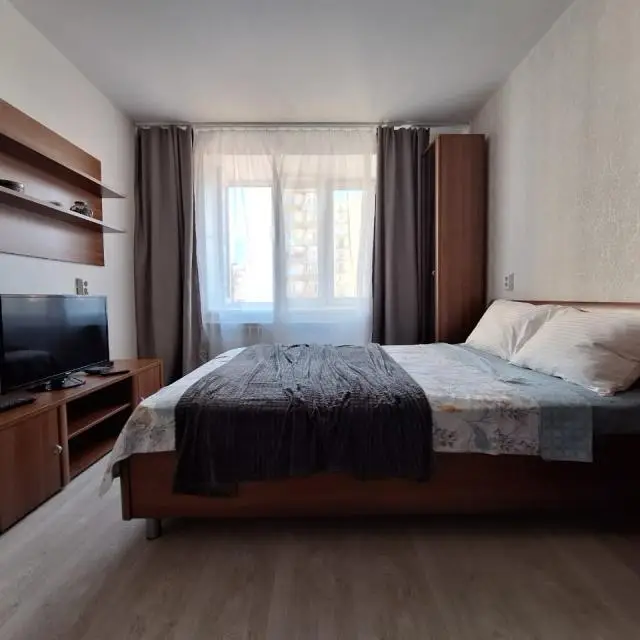 Реальные фото Версаль на улице Хевешская 5