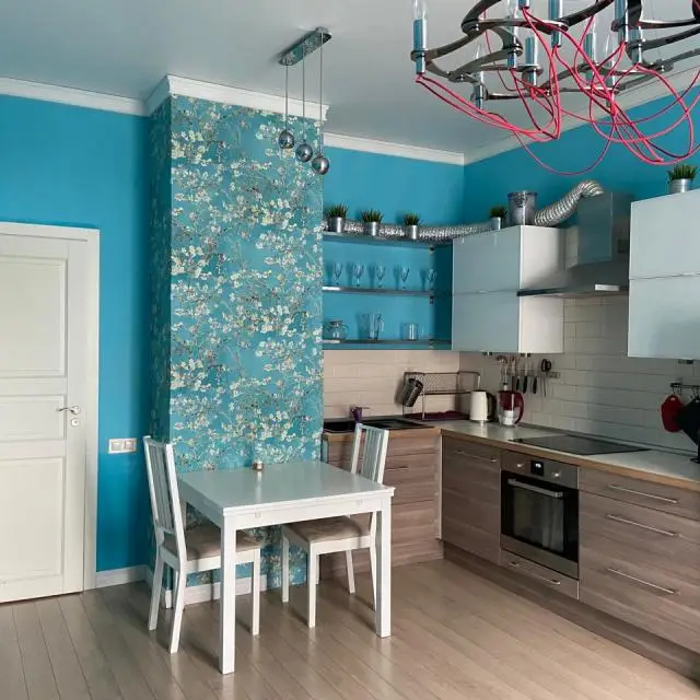 Реальные фото MyHome YourHome (МайХоум ЙоХоум) на линии 27-я Васильевского острова