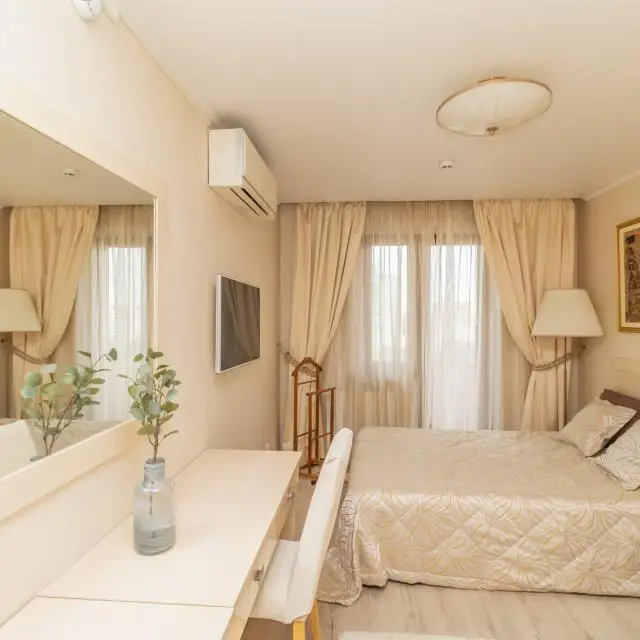 Real photos of Apartments on Molodogvardeytsev street 34