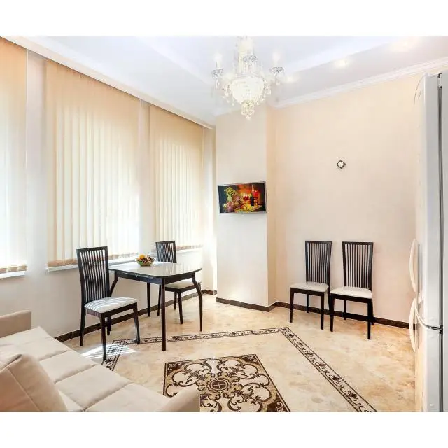 Real photos of Apartments complex on Lenina 57