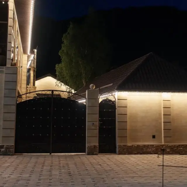 Real photos of Kamin-House