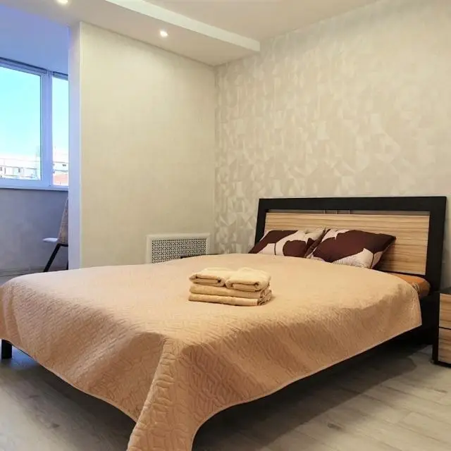 Реальные фото Apart Aprel (Апарт Апрель) на улице Александра Хохлова 1