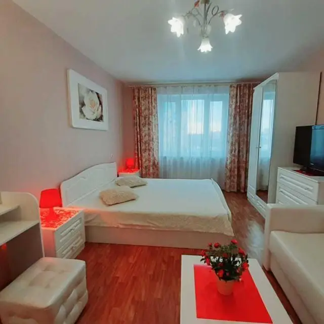 Реальные фото Апартаменты на улице Карла Маркса 50
