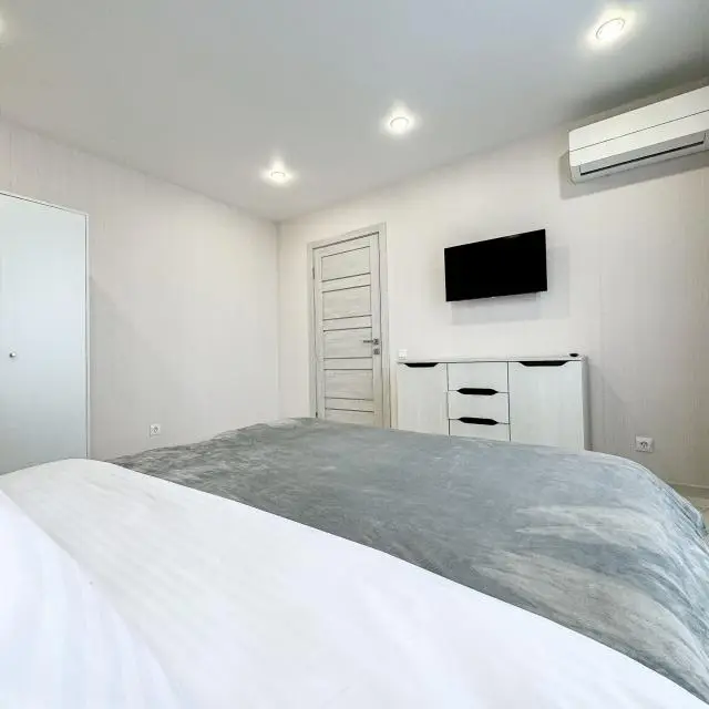 Real photos of Monaco Apartment 24 on 237 Lenin Street