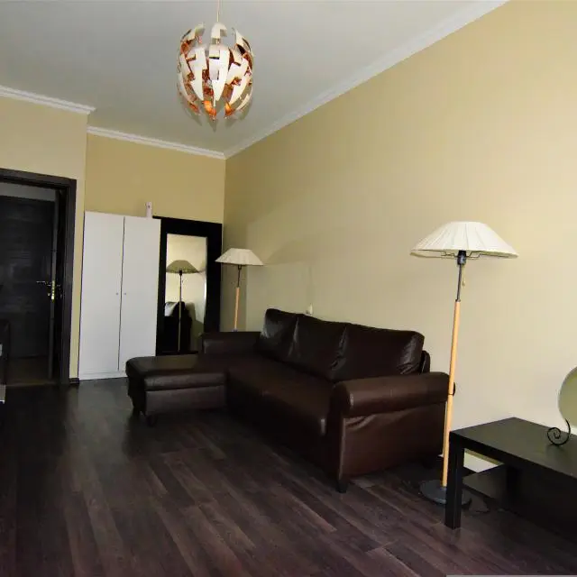 Реальные фото BestFlat24 (БэстФлэт24) на улице Лётная 21