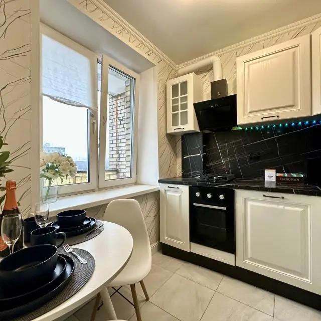 Real photos of Cozy apartment near the center and train station