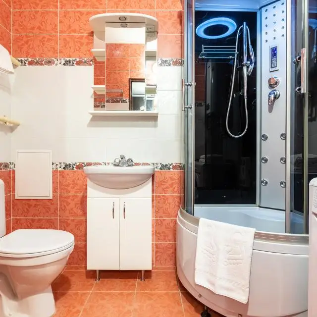 Реальные фото HomeHotel (ХоумОтель) на улице Белозерская 2
