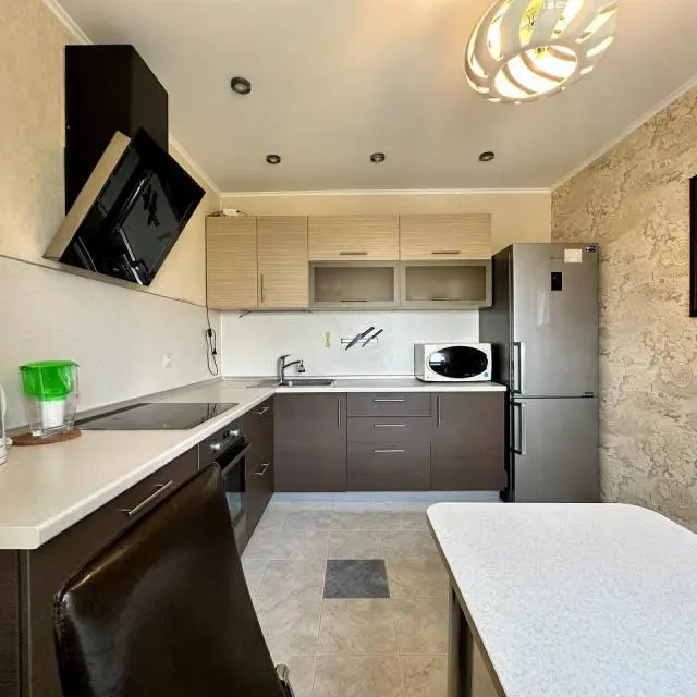 Real photos of EasyRent on 72a Aerodromnaya Street