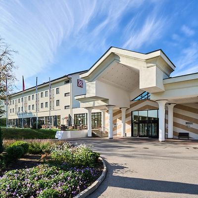Hilton Garden Inn Moscow New Riga (Хилтон Новая Рига)